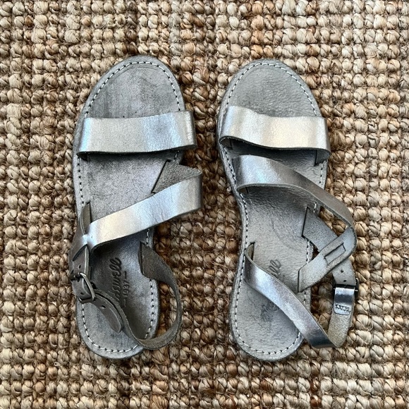 Madewell Sandals - Picture 4 of 6